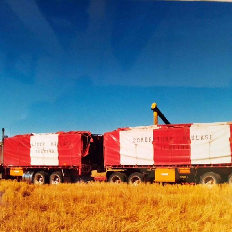 Unit 11 Kenworth K100G & Quad Dog Convertible